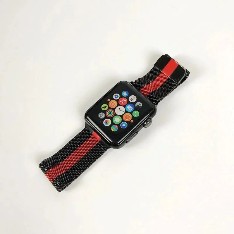 Milánó Red-Black Fém Óraszíj Apple Watch 42/42/45/49 (mágneses)